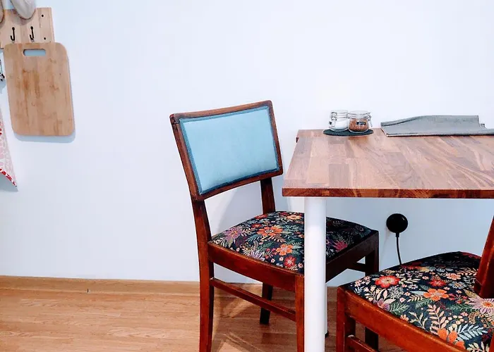 Apartment In Center